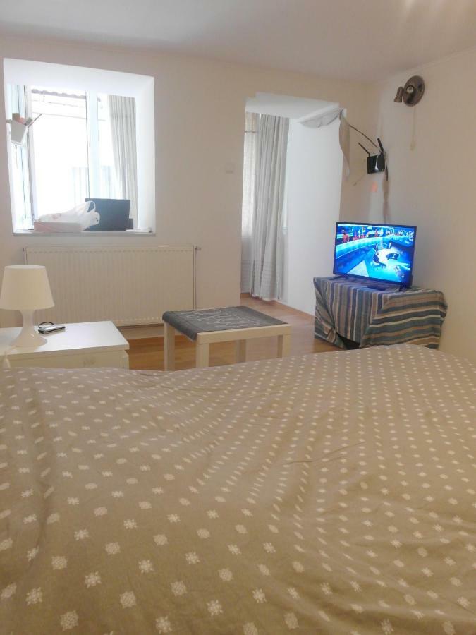 Studio Moliere Apartament Braszów Zewnętrze zdjęcie